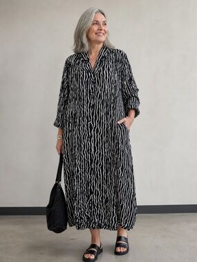 ALQUEMA Women’s Size 2 (US 10-14 ) Black & White Stripe Crinkle Midi Shirt Dress